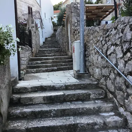 Lux