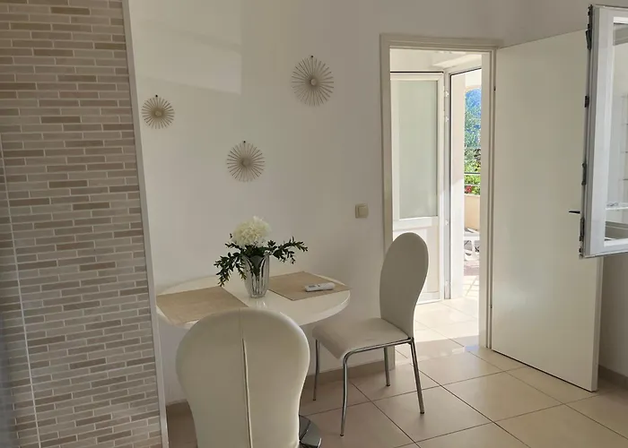 Apartament Lux *