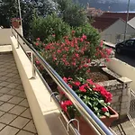 Lux